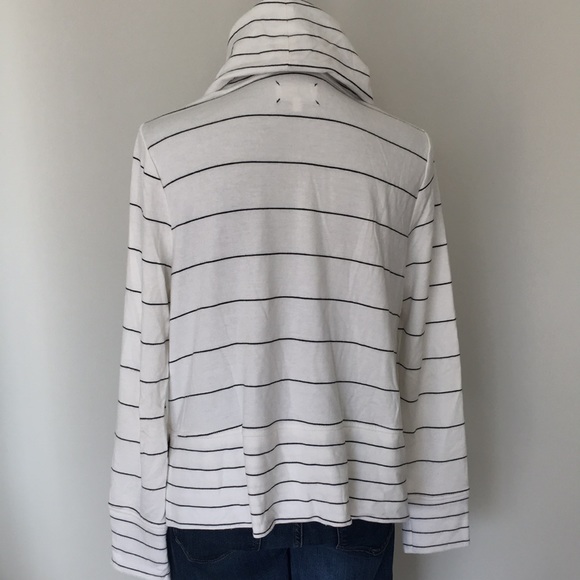 Lou & Grey Buttery Soft Mixed Stripe Cowl Neck Pullover, size Medium 🖤 - Picture 7 of 13